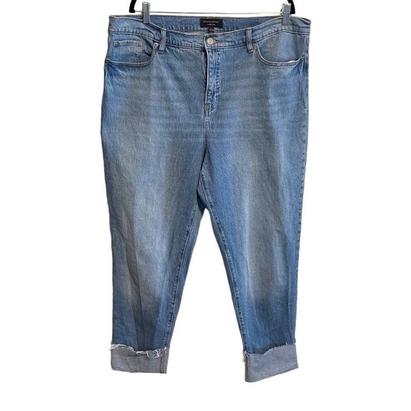 Banana Republic- Slouch Jean with Raw Hems and Wide Cuffs Jeans women's, 18 Tall - Picture 2 of 13